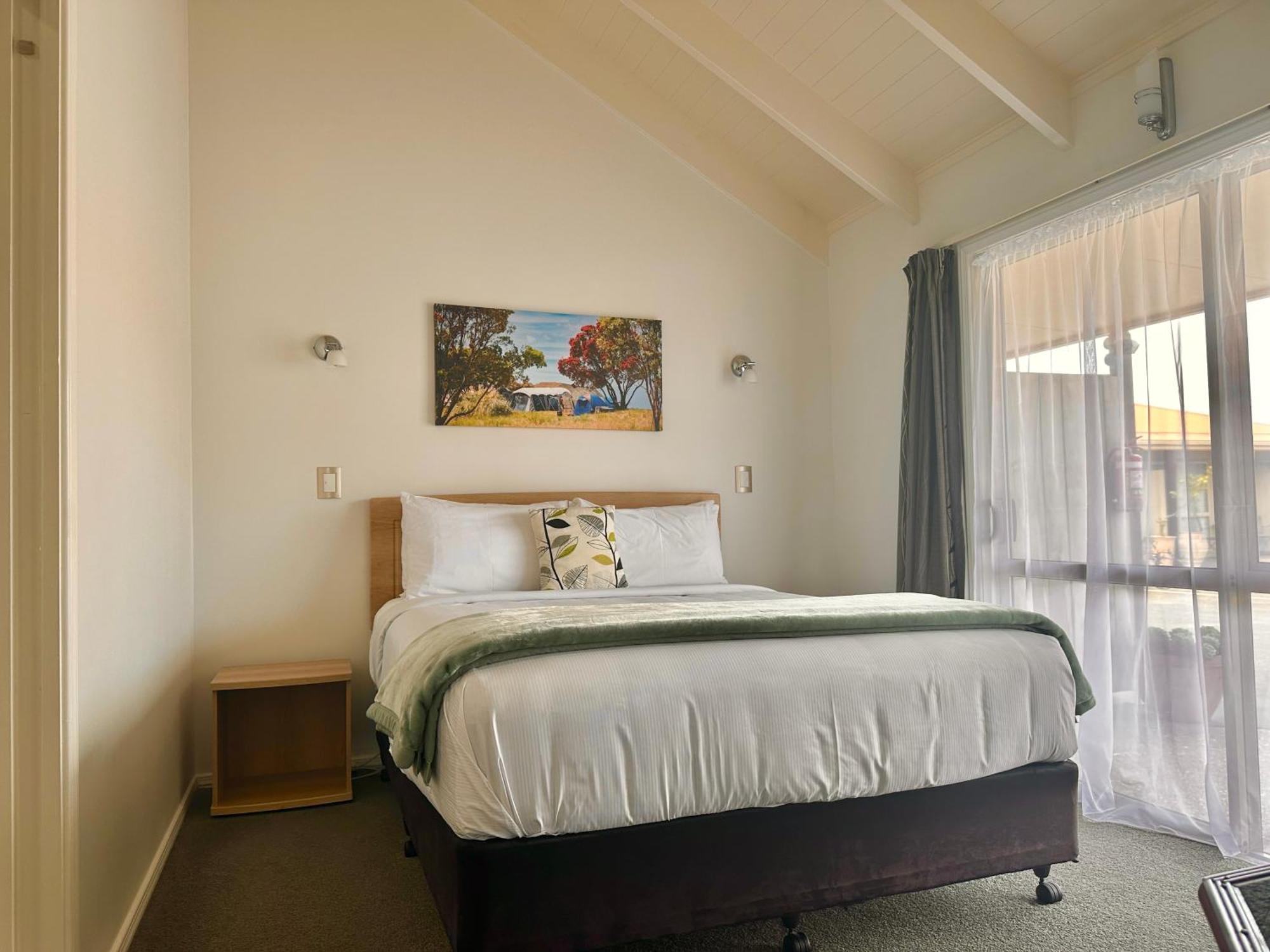 The Olive Motel Coromandel Eksteriør bilde